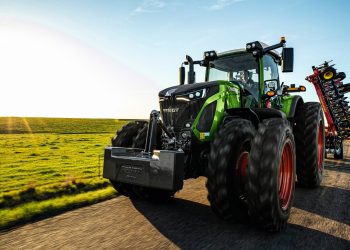 Tractor Market Set to Grow from USD 79.79 Billion in 2025 to USD 123.93 Billion by 2035 at 4% CAGR